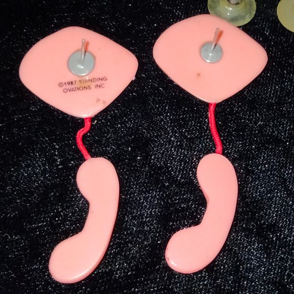 Standing Ovations Red Telephone of the Hook Vintage 80s Dangle Earrings - Picture 11 of 14